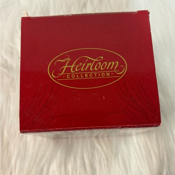 Carlton Cards Red Santa Computer “Santa’s Network “Ornament - Picture 2 of 5